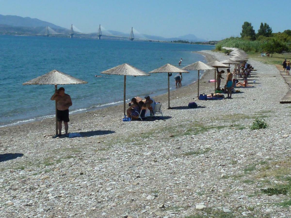 Seaside Residence In Nafpaktos エクステリア 写真