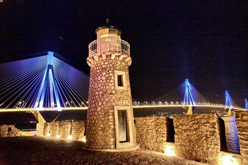 Seaside Residence In Nafpaktos エクステリア 写真